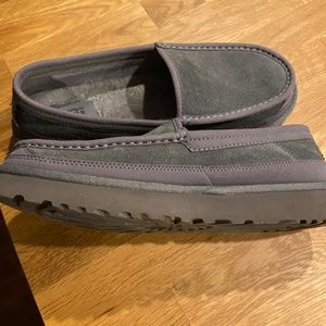 UGG Dec casual Loafer, Gray M’s 8